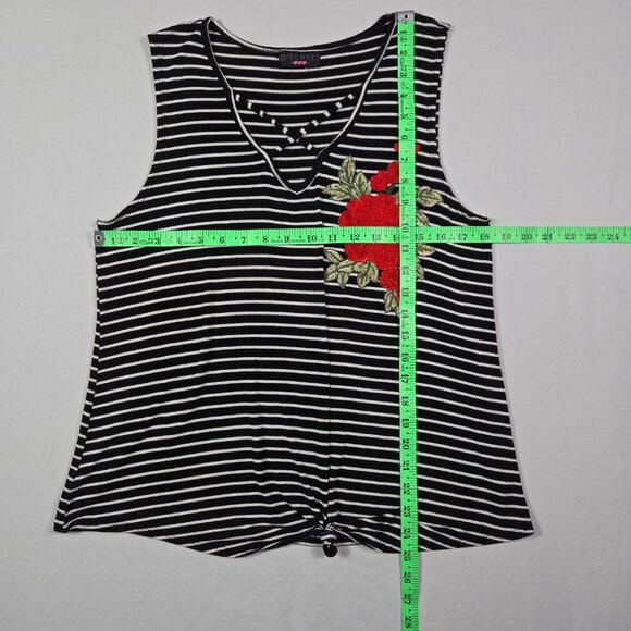 Discreet Striped Floral Knot Hem‎ Tank Top Black White Sleeveless L Boho Chic - Picture 7 of 9